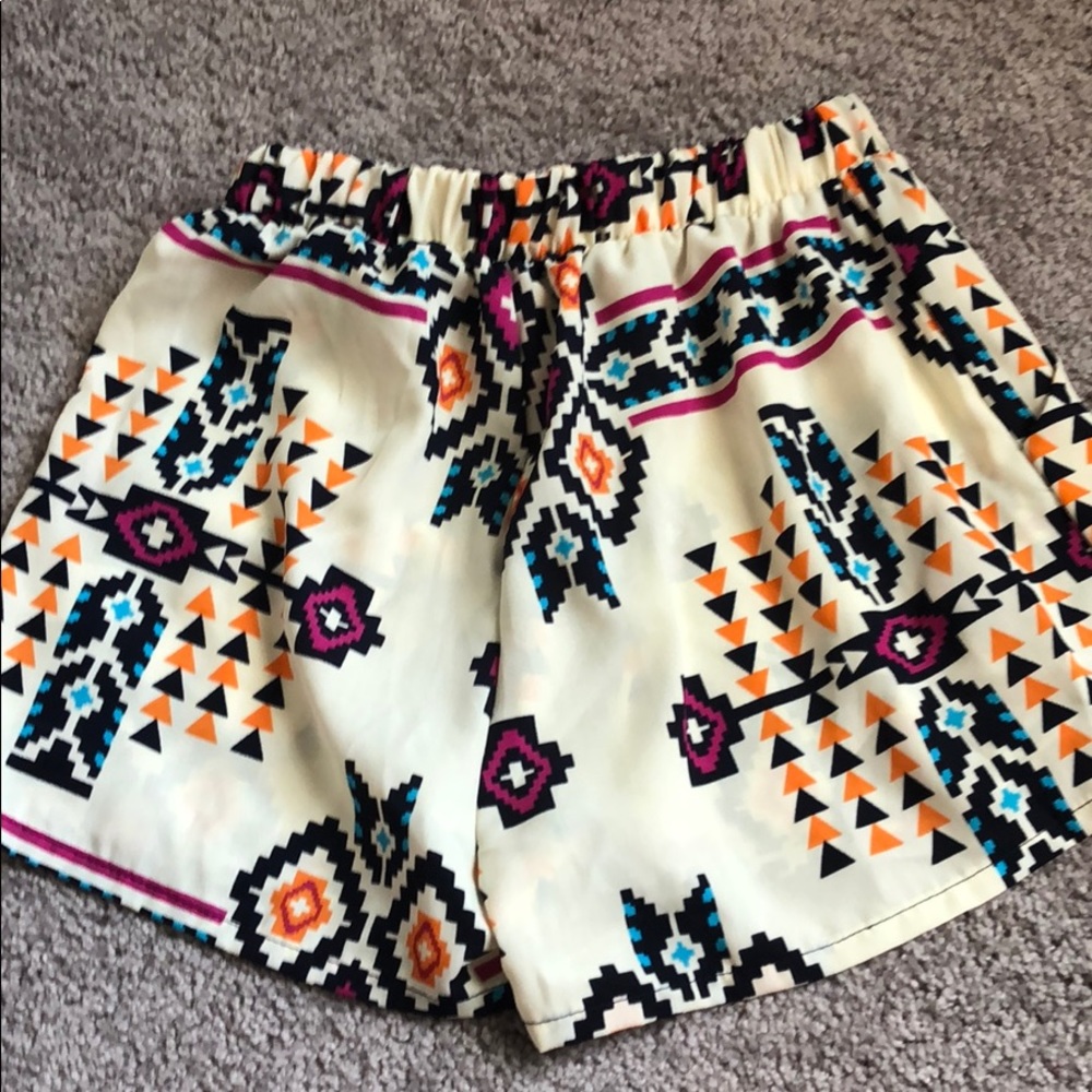 Spring/ summer shorts - Picture 2 of 2